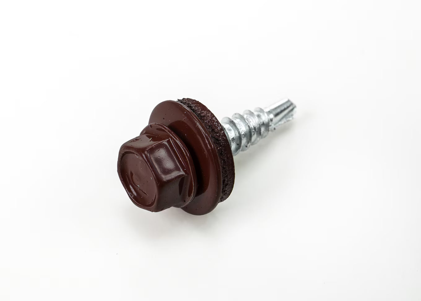 Surub autoforant pentru tigla metalica/tabla, cap hexagonal, 14mm saiba EPDM cu cauciuc, 4.8x19mm RAL 8017 maro- 250 buc/cutie